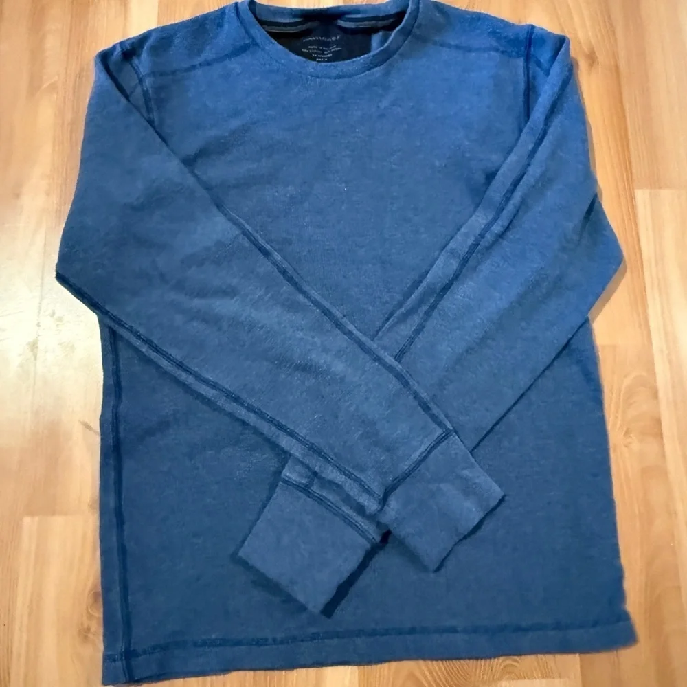 Banana Republic Heather Blue Crew Neck Shirt